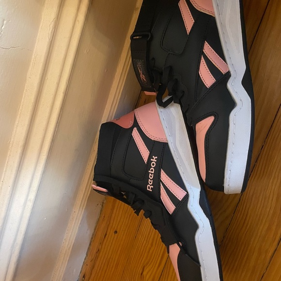 Reebok Black and Pink High-Top Sneakers - Picture 4 of 4